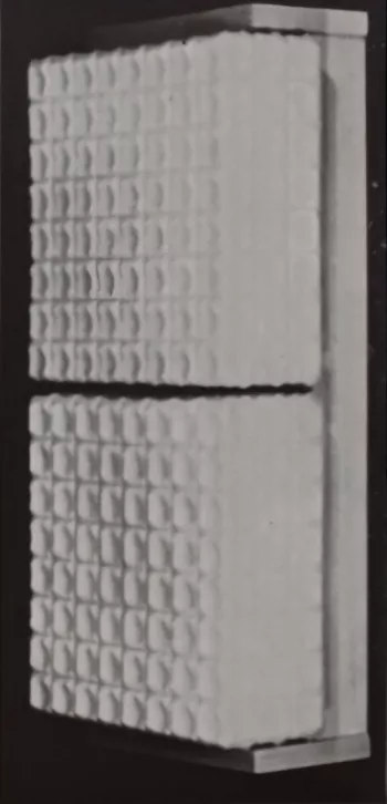 348 1 476 615 02