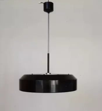 1330